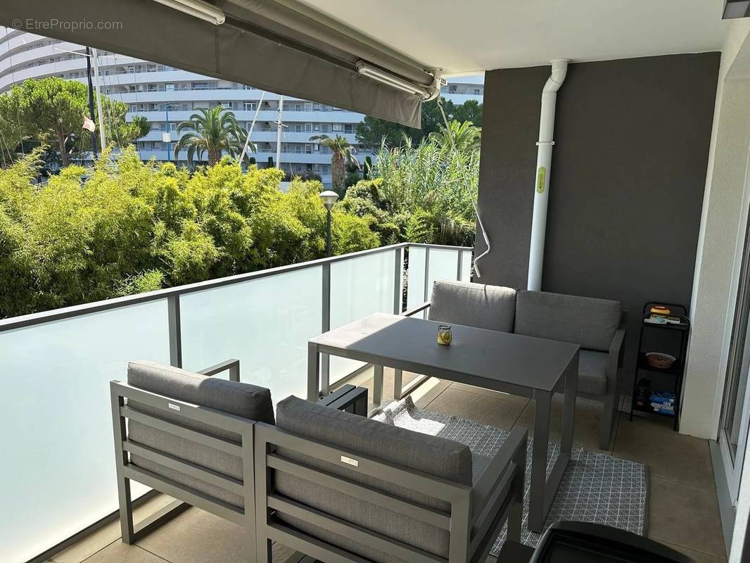 Appartement à VILLENEUVE-LOUBET