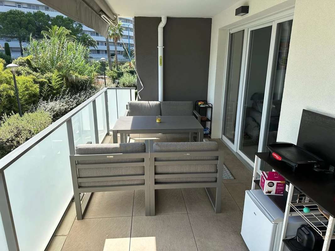 Appartement à VILLENEUVE-LOUBET