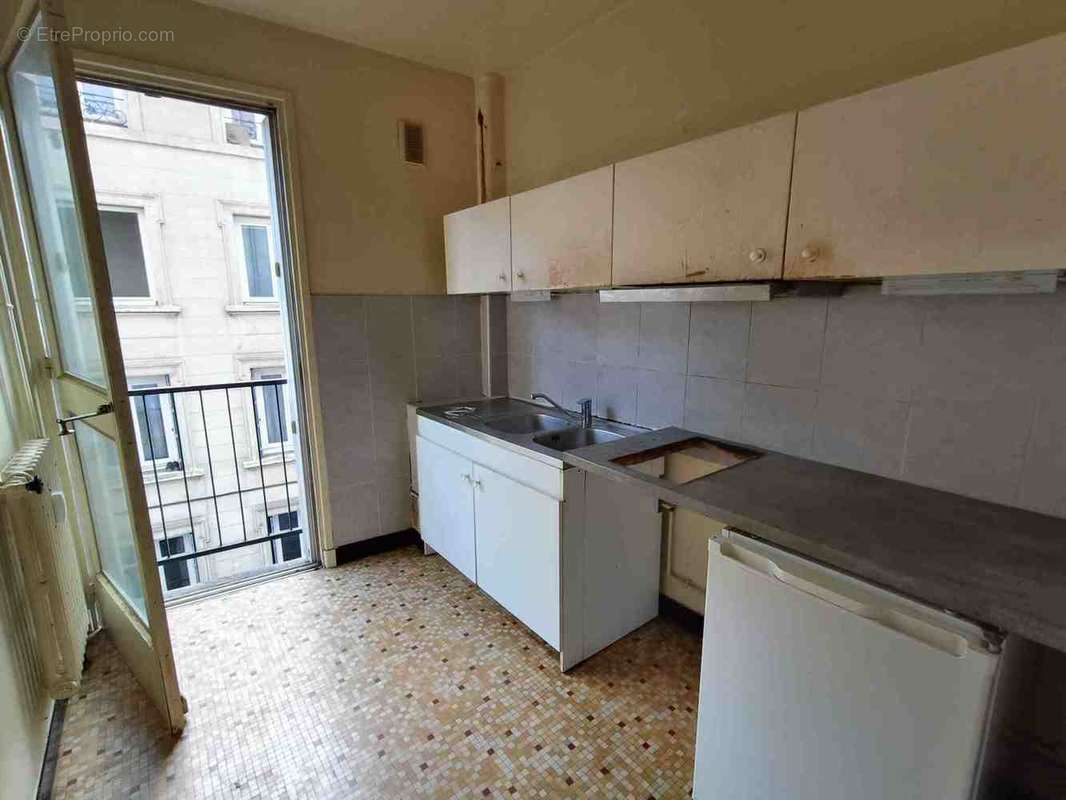 Appartement à SAINT-ETIENNE