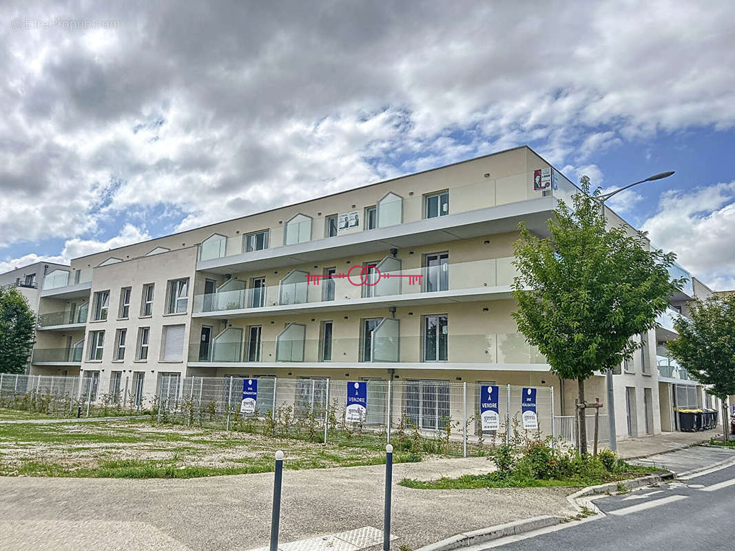 Appartement à BEZANNES