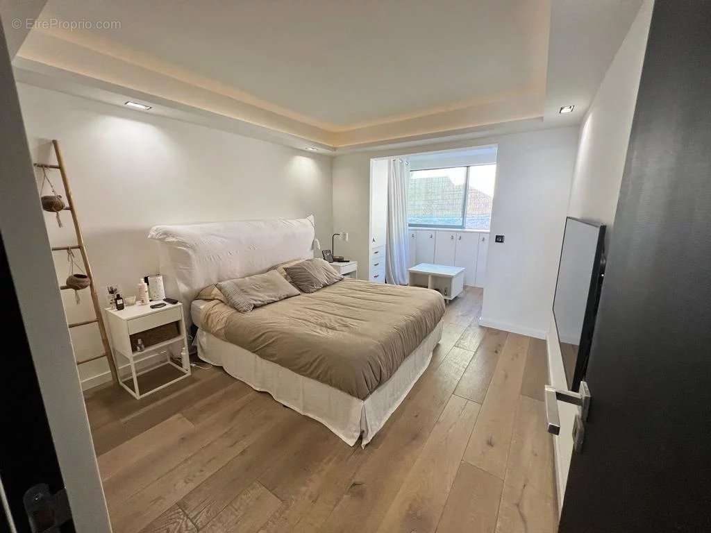 Appartement à LE CANNET