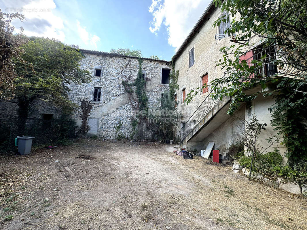 Maison à UZES