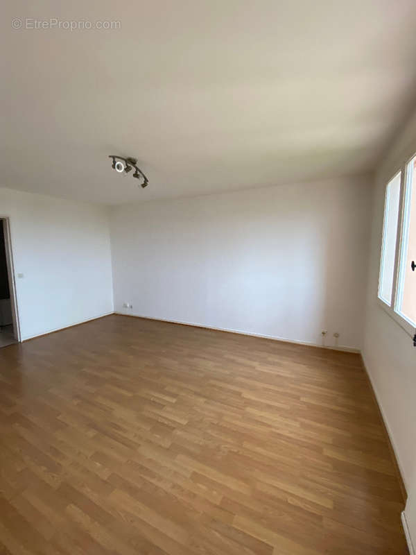 Appartement à CANTELEU