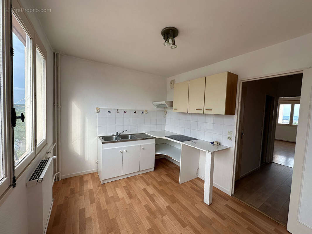 Appartement à CANTELEU