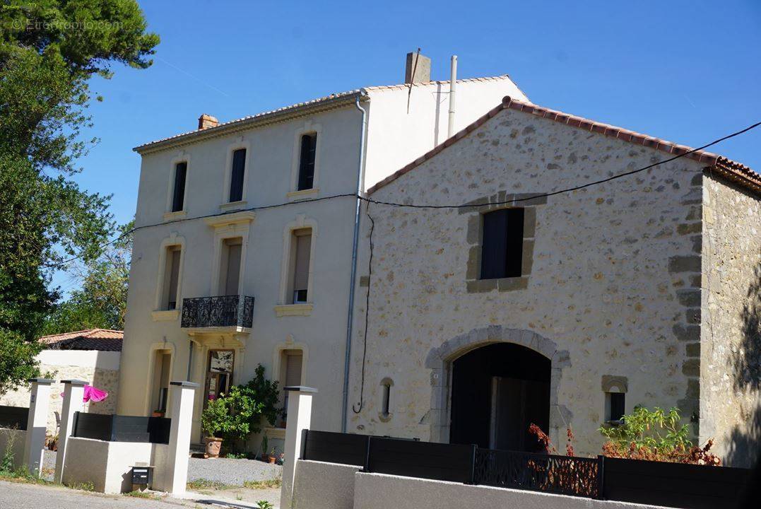 Maison à FLEURY