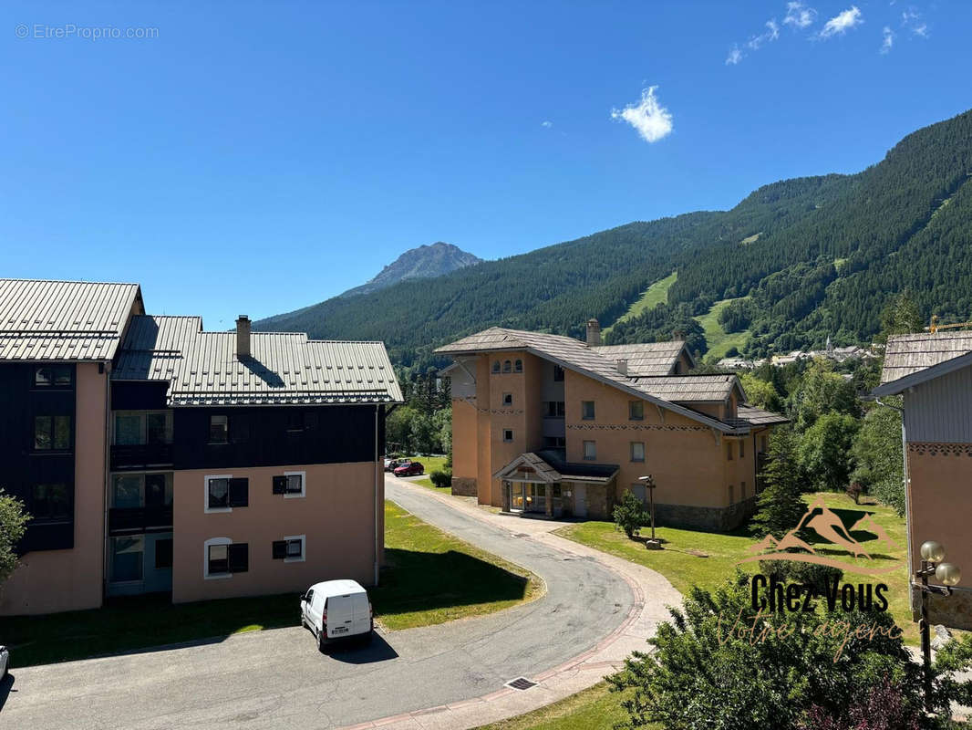 Appartement à LA SALLE-LES-ALPES