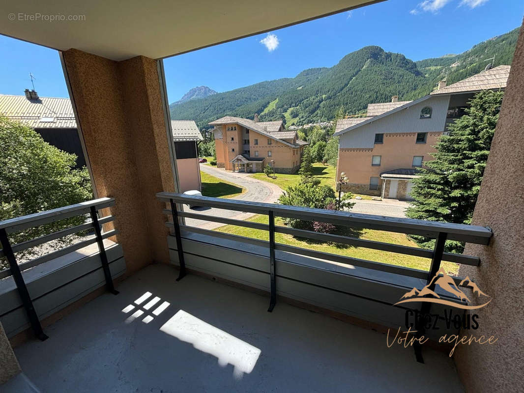 Appartement à LA SALLE-LES-ALPES