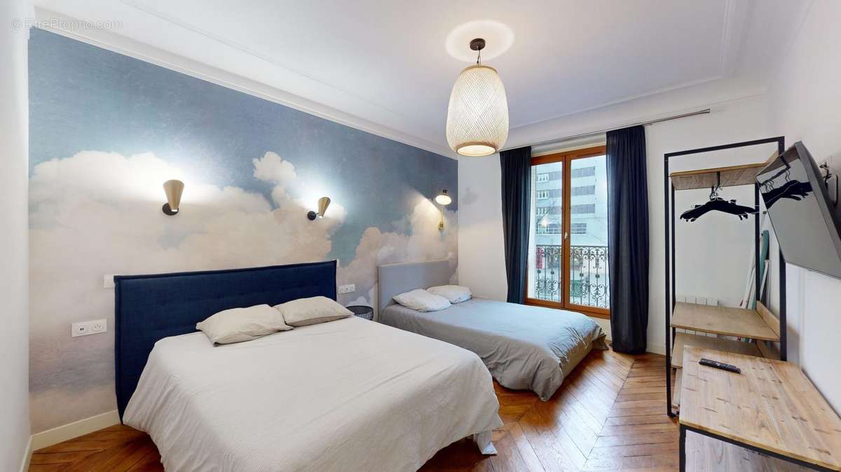 Appartement à PARIS-11E