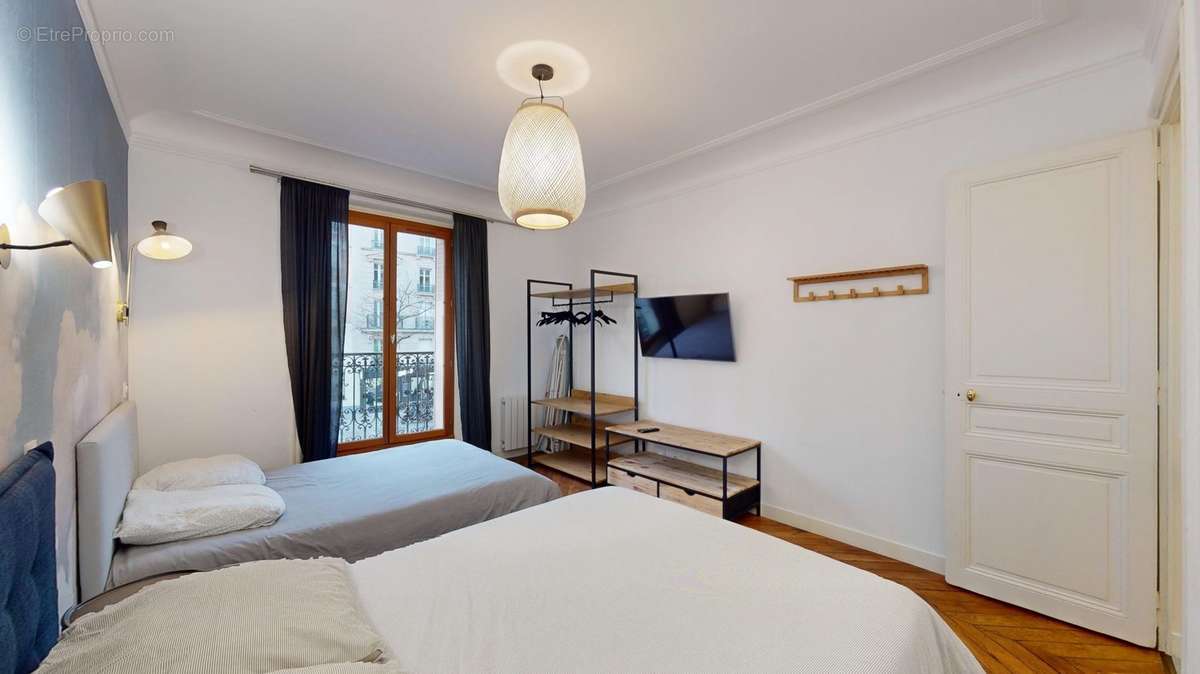 Appartement à PARIS-11E