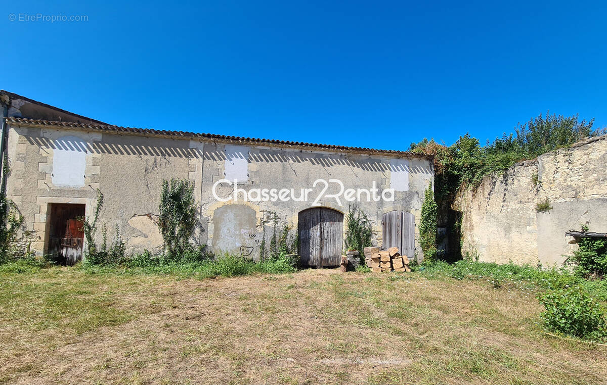 Autre à MOULIS-EN-MEDOC