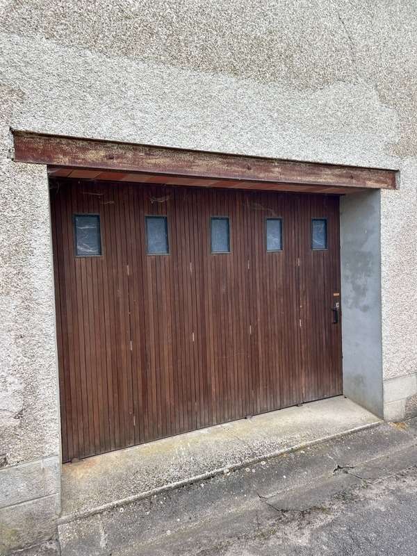 Maison à LUSSAC-LES-EGLISES