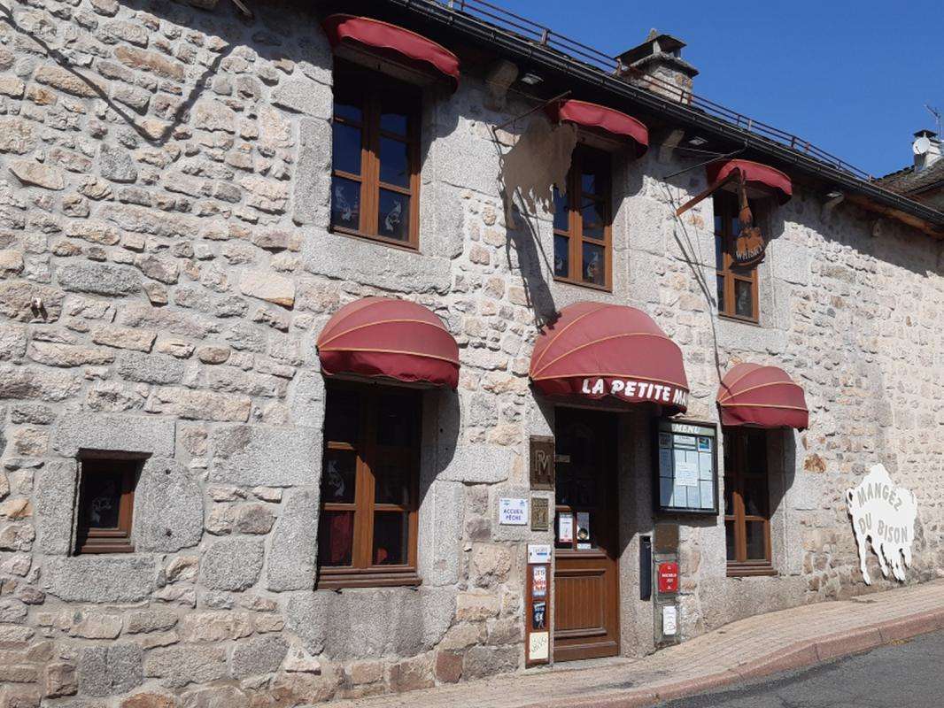 Maison à SAINT-CHELY-D&#039;APCHER