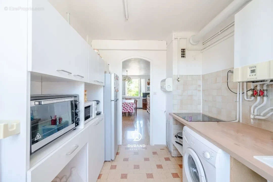 Appartement à MARSEILLE-9E