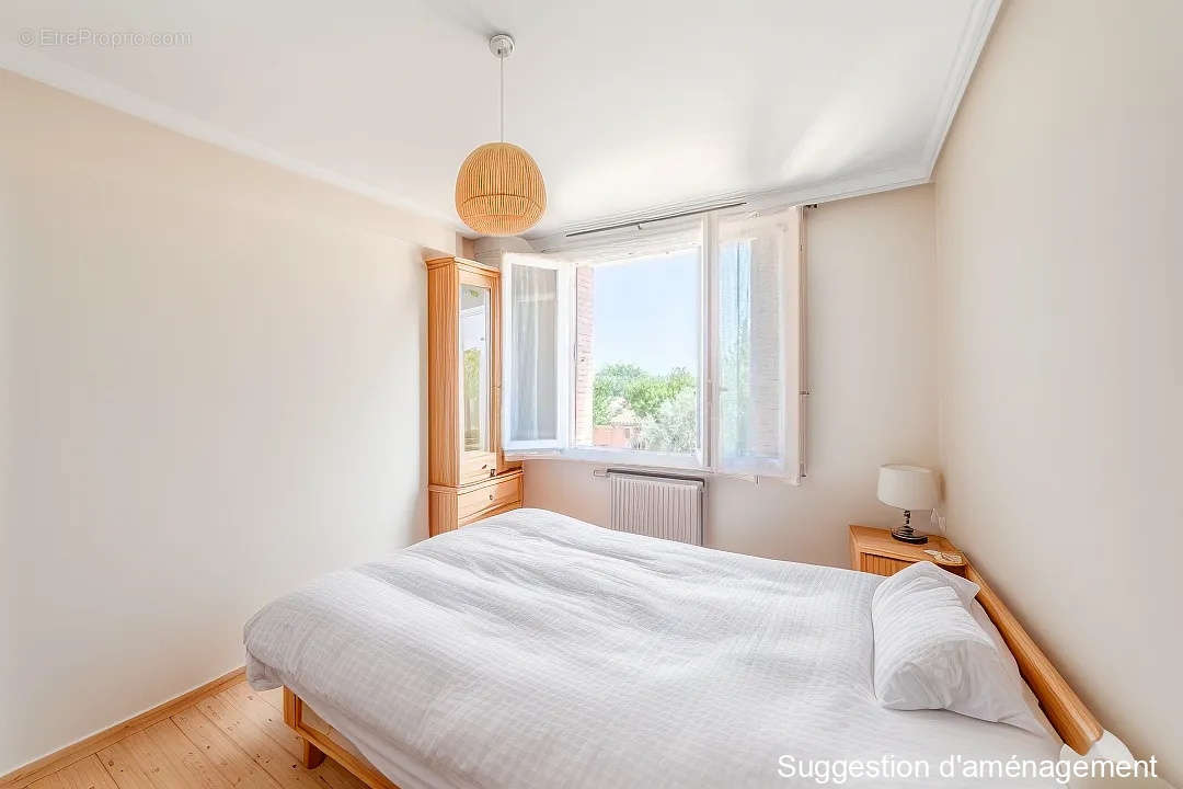 Appartement à MARSEILLE-9E