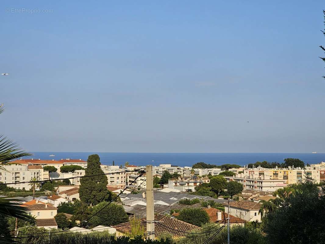 VUE BAIE D&#039;ANTIBES - Maison à ANTIBES