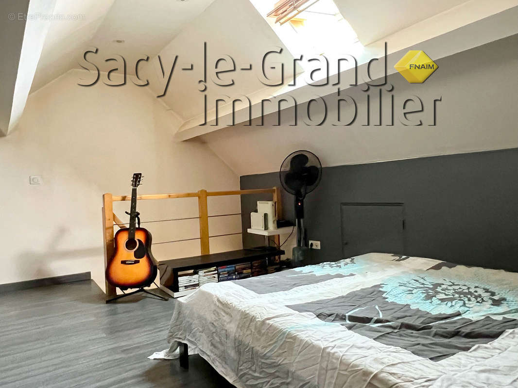 Maison à SACY-LE-GRAND