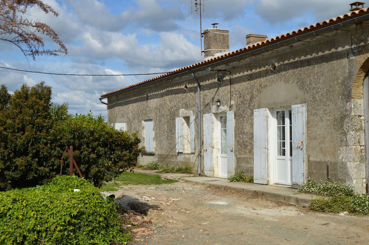 Maison à DURAS