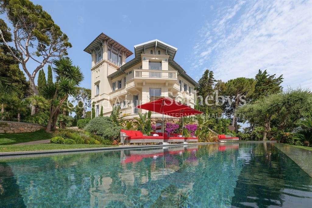 Maison à ROQUEBRUNE-CAP-MARTIN