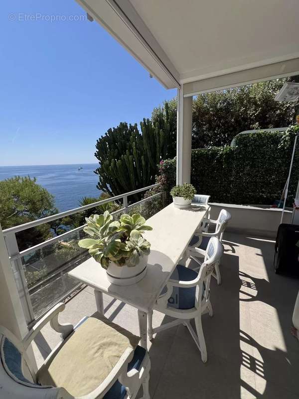 Appartement à ROQUEBRUNE-CAP-MARTIN