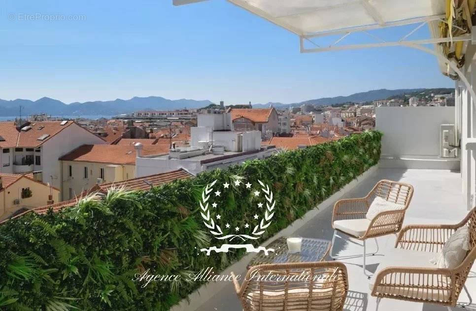 Appartement à CANNES