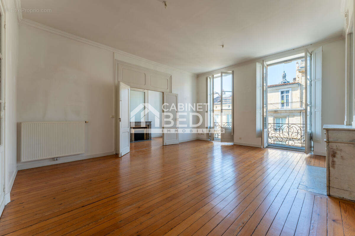 Appartement à BORDEAUX