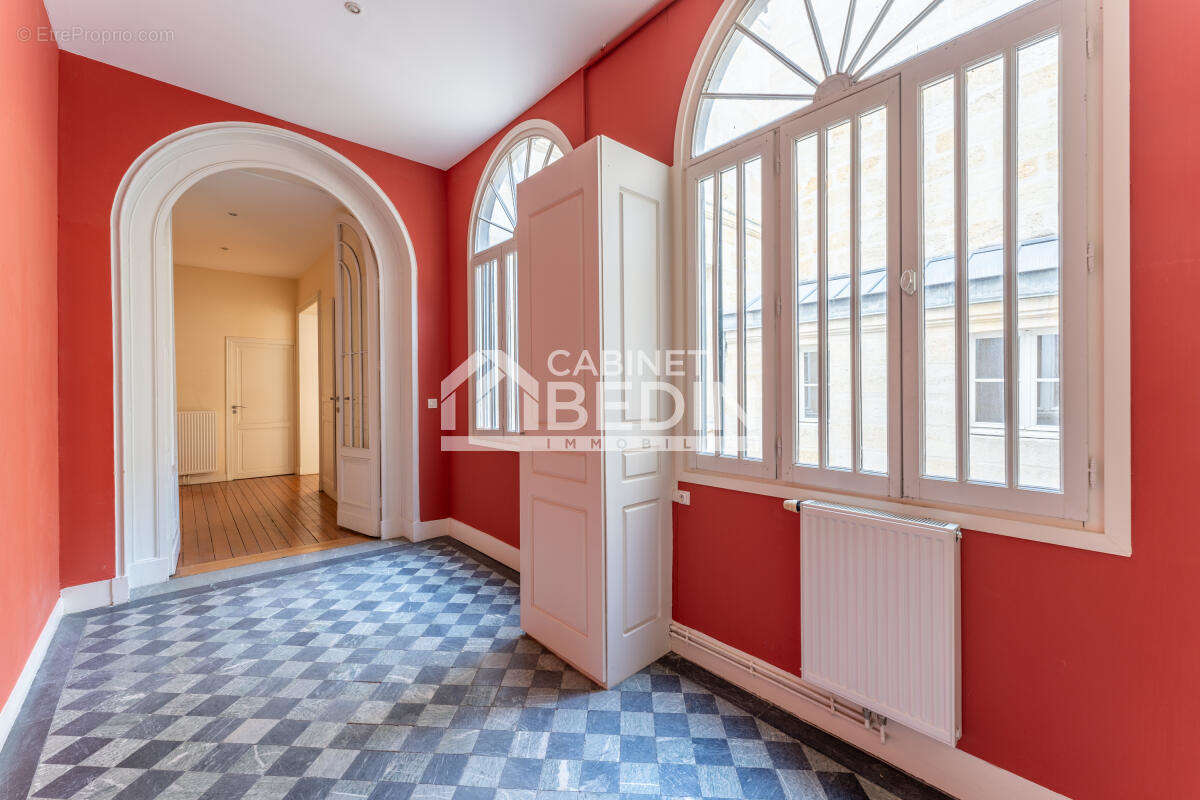 Appartement à BORDEAUX