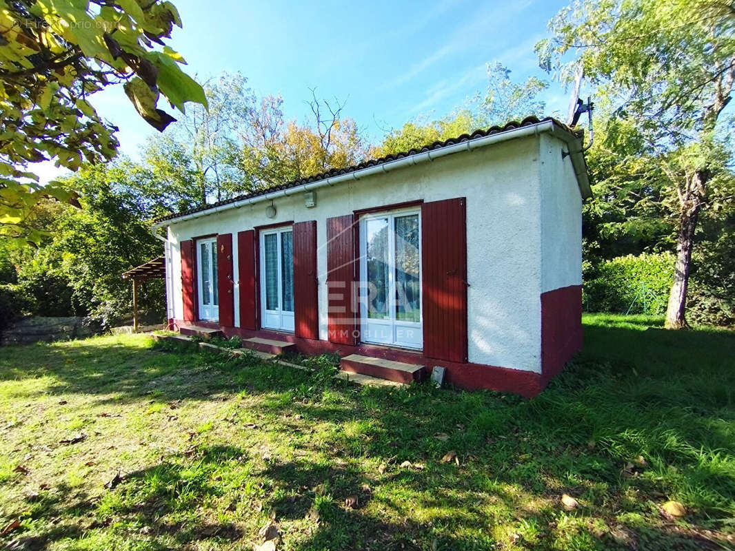 Maison à PORT-SAINTE-FOY-ET-PONCHAPT