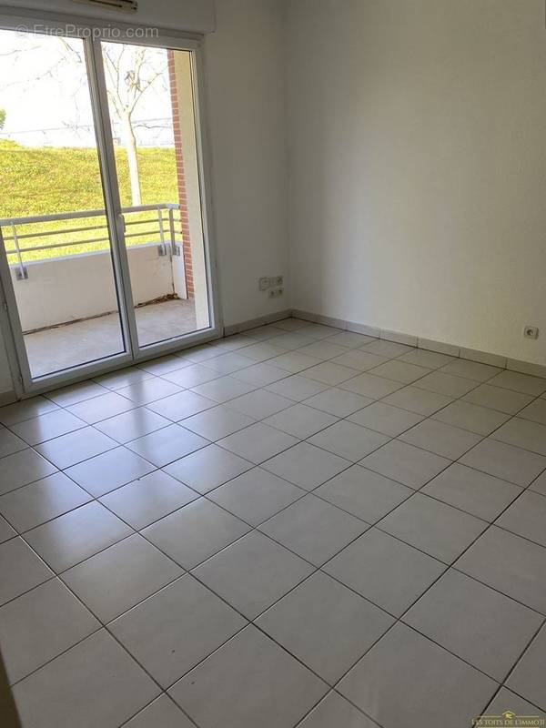 Appartement à ROQUES