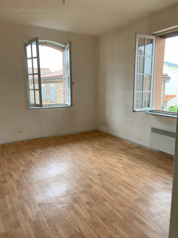 Appartement à LISLE-SUR-TARN