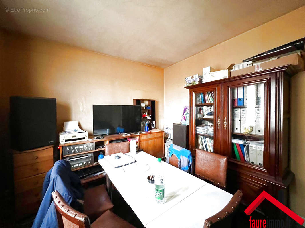 Appartement à BRIVE-LA-GAILLARDE