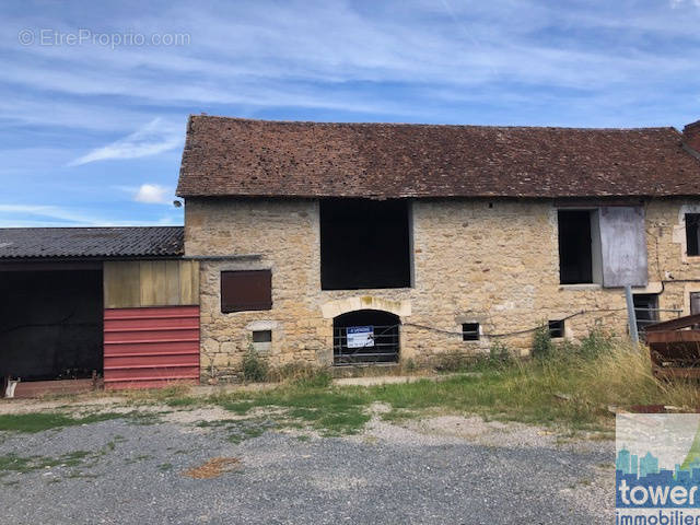 Maison à CAUSSE-ET-DIEGE