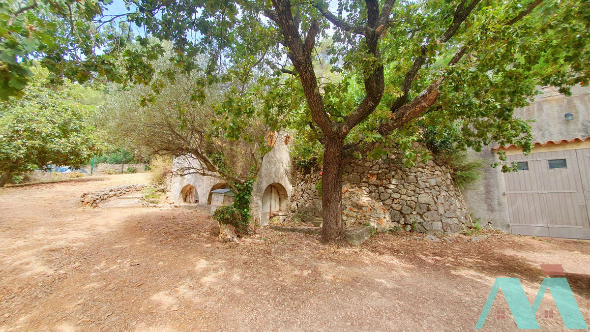 Maison à SIGNES