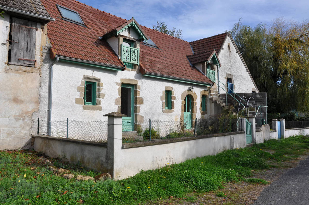 Maison à BERT