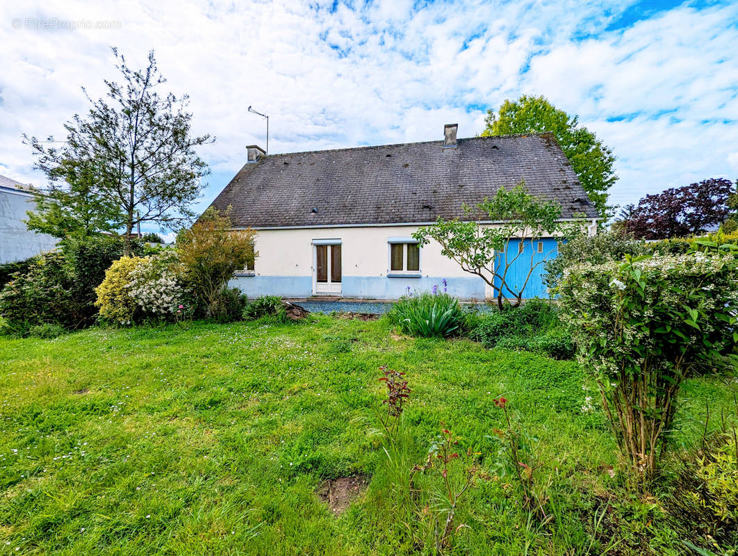 Maison à GUEMENE-PENFAO