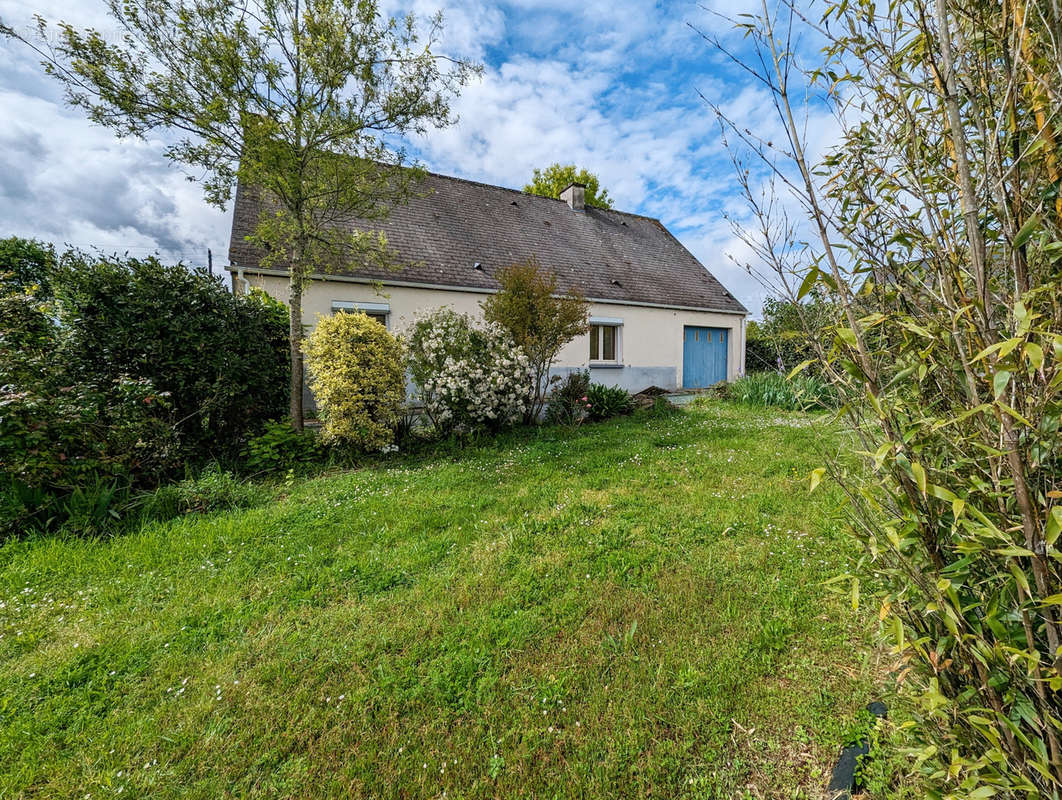 Maison à GUEMENE-PENFAO