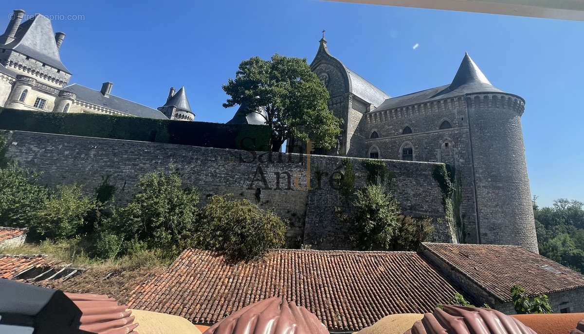 Maison à VERTEUIL-SUR-CHARENTE