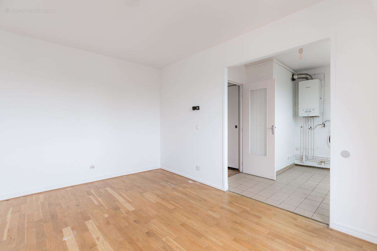 Appartement à AUBERVILLIERS