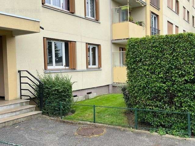 Appartement à BROU-SUR-CHANTEREINE