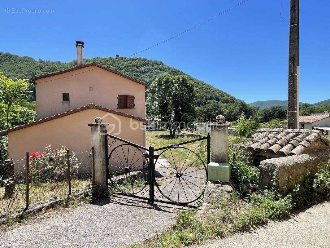 Maison à BESSEGES