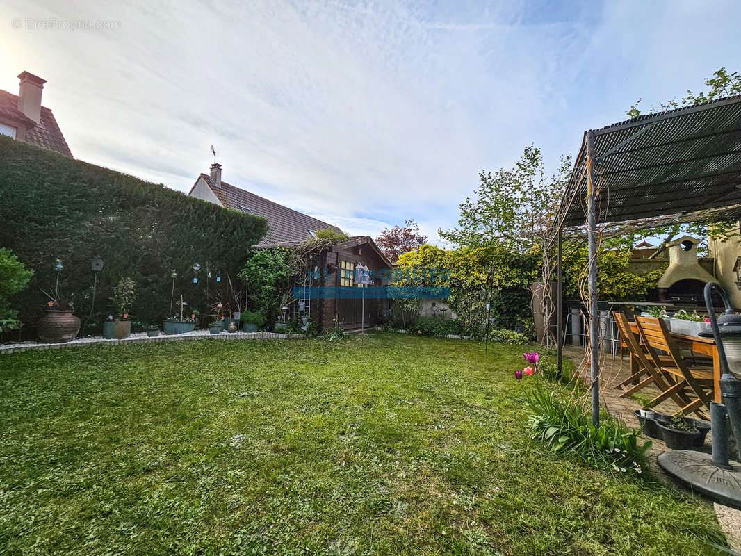 Maison à CARRIERES-SOUS-POISSY