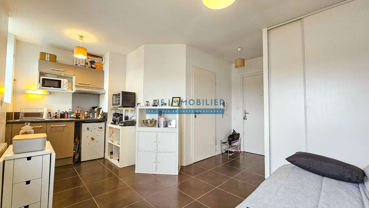 Appartement à SARTROUVILLE