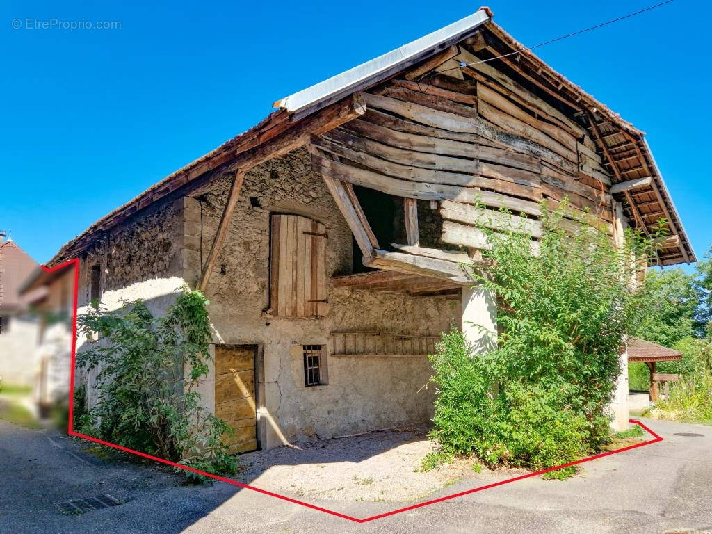 Maison à JONGIEUX