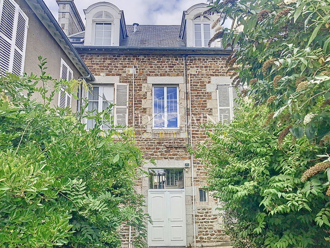 Appartement à SAINT-PAIR-SUR-MER