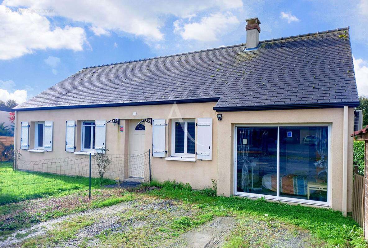 Maison à CHAMPIGNE