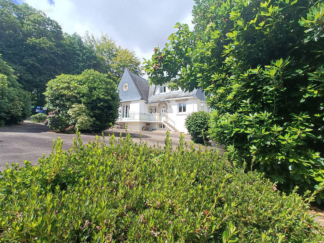 Maison à LANGUIDIC