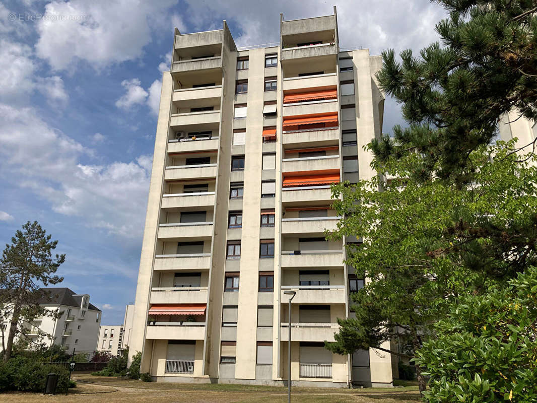 Appartement à JOUE-LES-TOURS