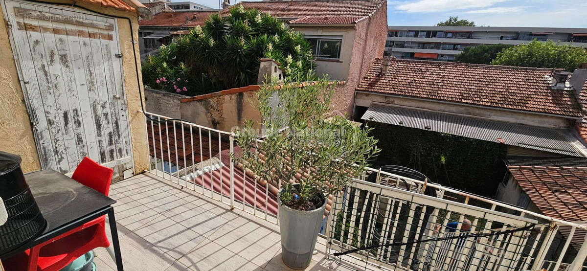 Appartement à MARSEILLE-16E