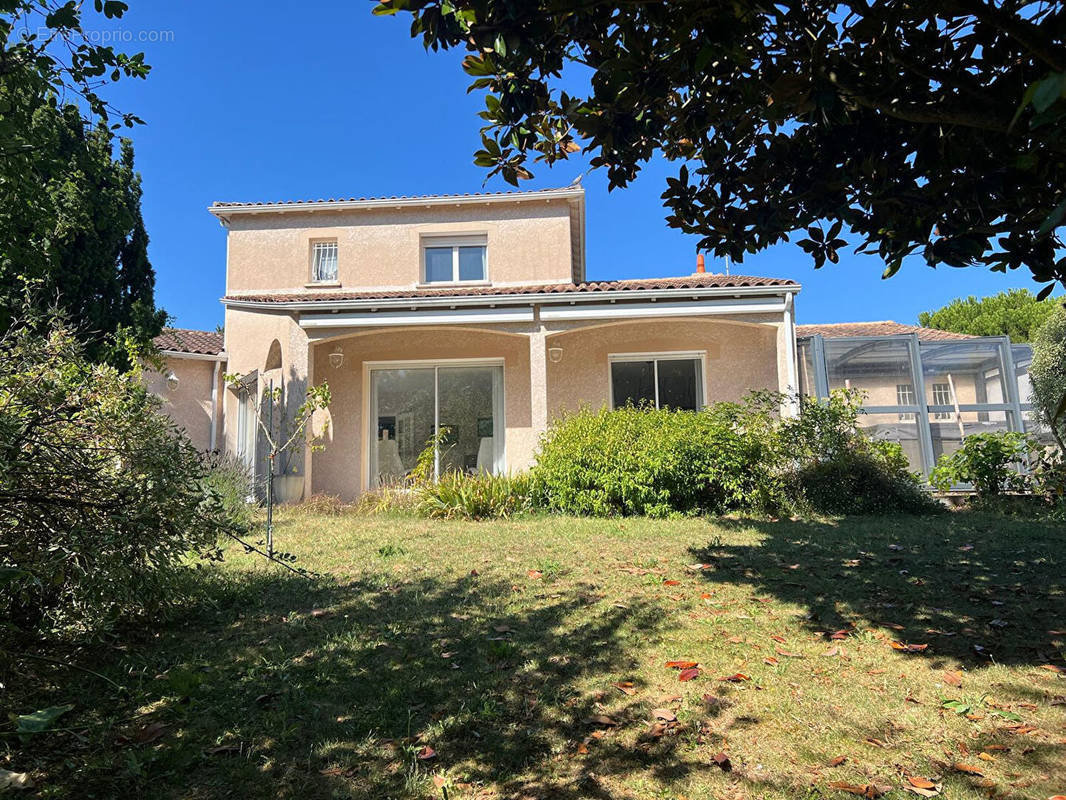 Maison à SAINT-PALAIS-SUR-MER