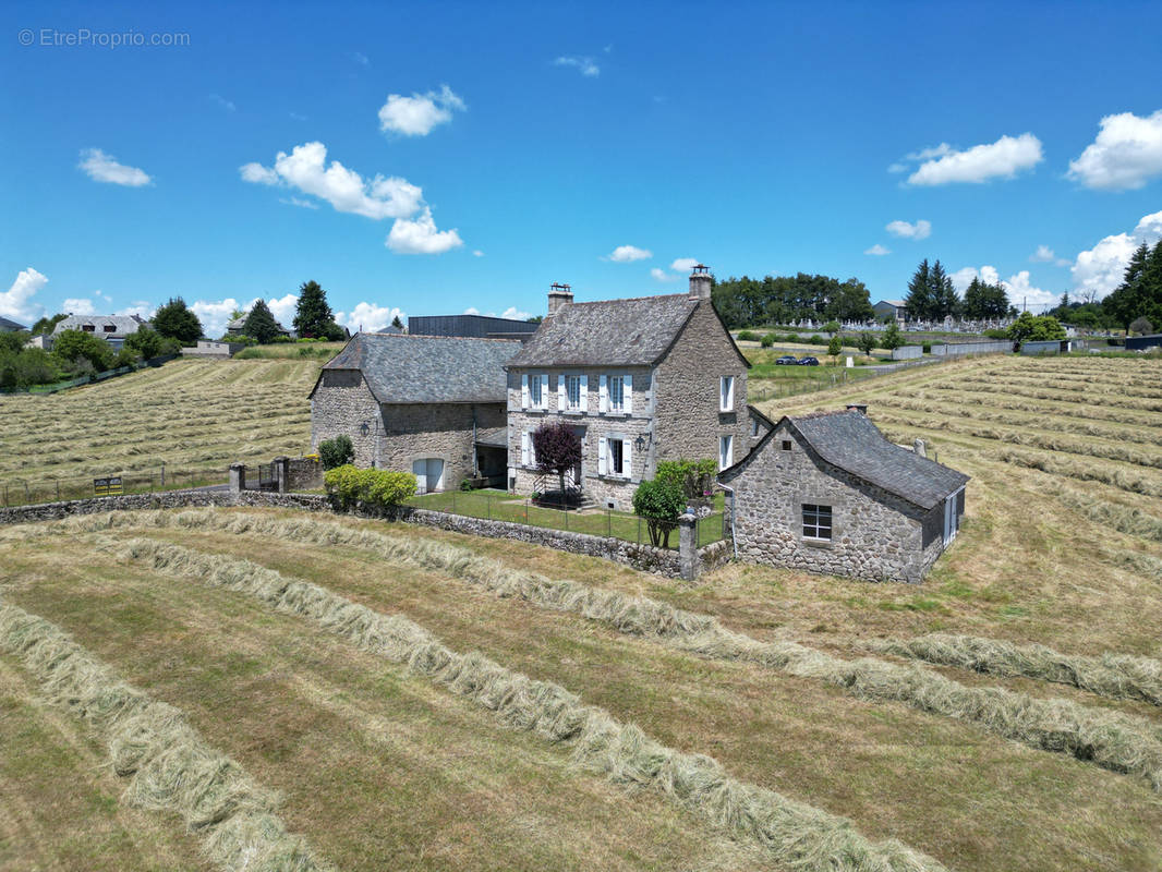 Maison à LE NAYRAC