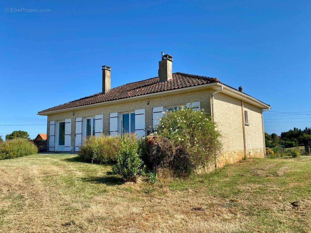 Maison à SAINTE-ALVERE